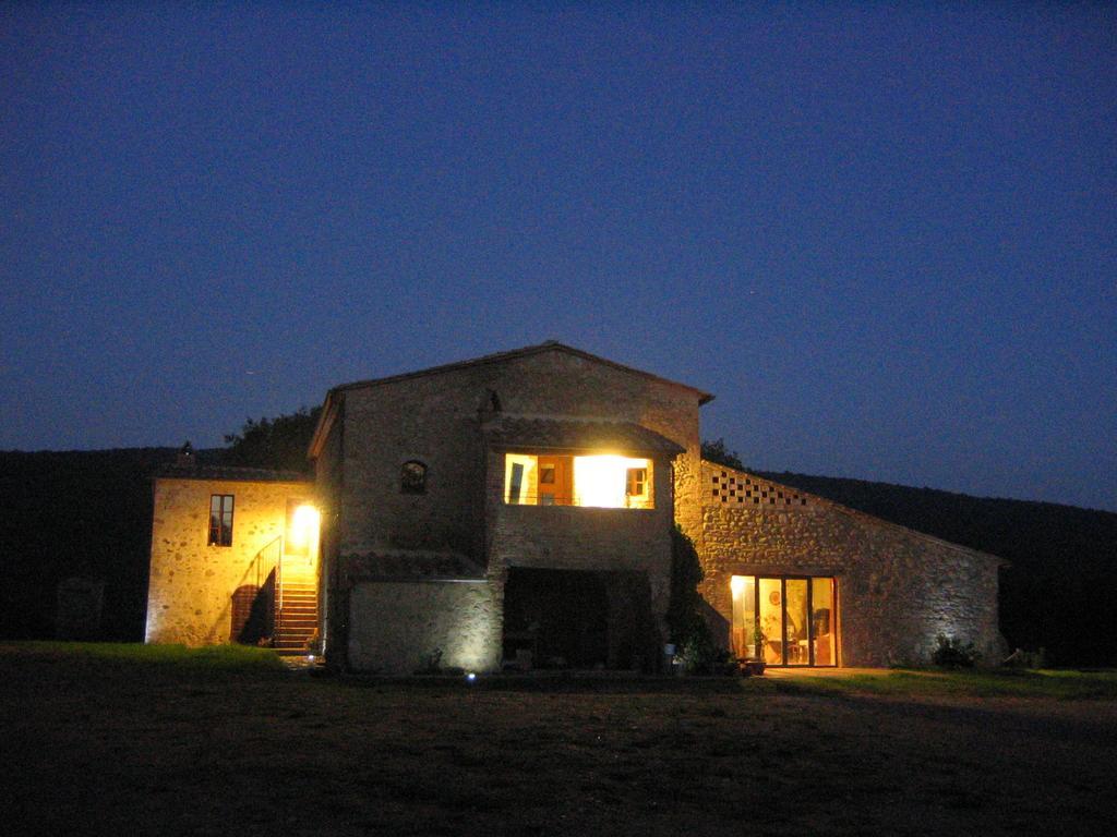 Agriturismo Il Casalino Pari Exterior foto