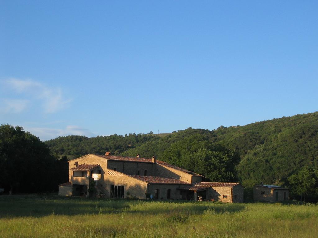 Agriturismo Il Casalino Pari Exterior foto