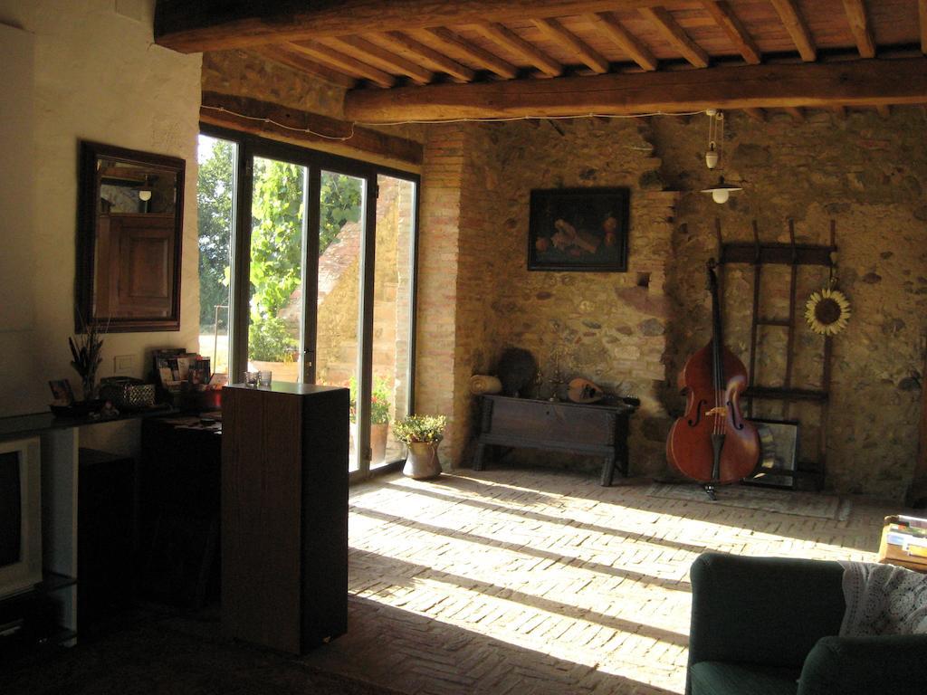 Agriturismo Il Casalino Pari Exterior foto