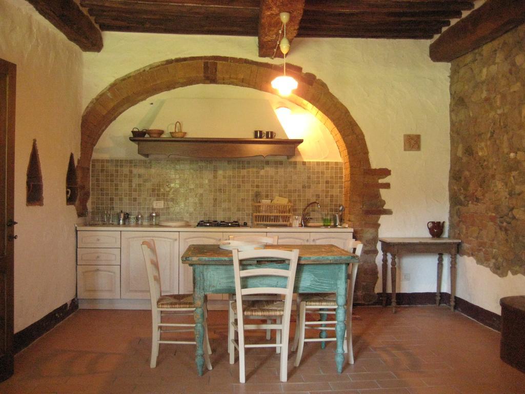 Agriturismo Il Casalino Pari Exterior foto